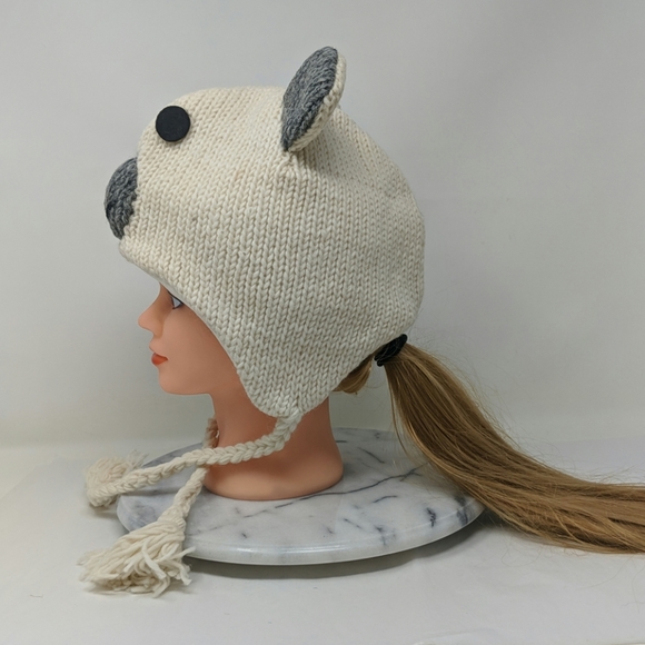 Pola Bear Animal Pilot Beanie Hat - Picture 3 of 7